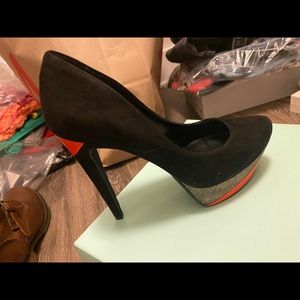 Jessica Simpson shoe